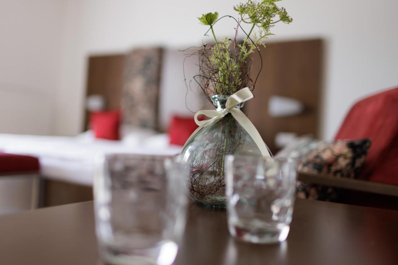 Hotel Garni Toscanina - Adults Only Bad Radkersburg Bagian luar foto